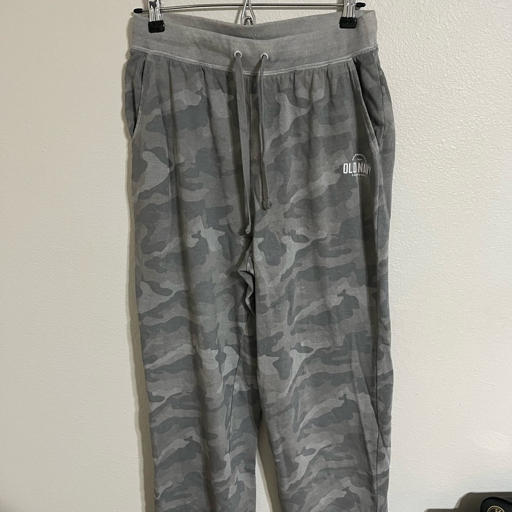 Old Navy Camo Lounge Pants